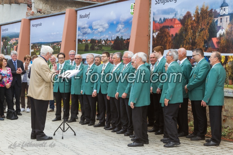 Übergabe Stadtinformation und Einweihung der Foto Tafeln am Schlossberg Harzgerode