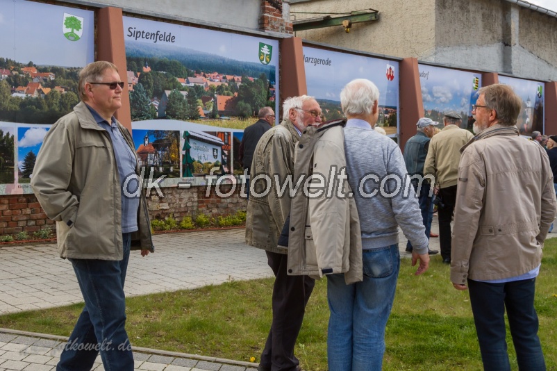 Übergabe Stadtinformation und Einweihung der Foto Tafeln am Schlossberg Harzgerode